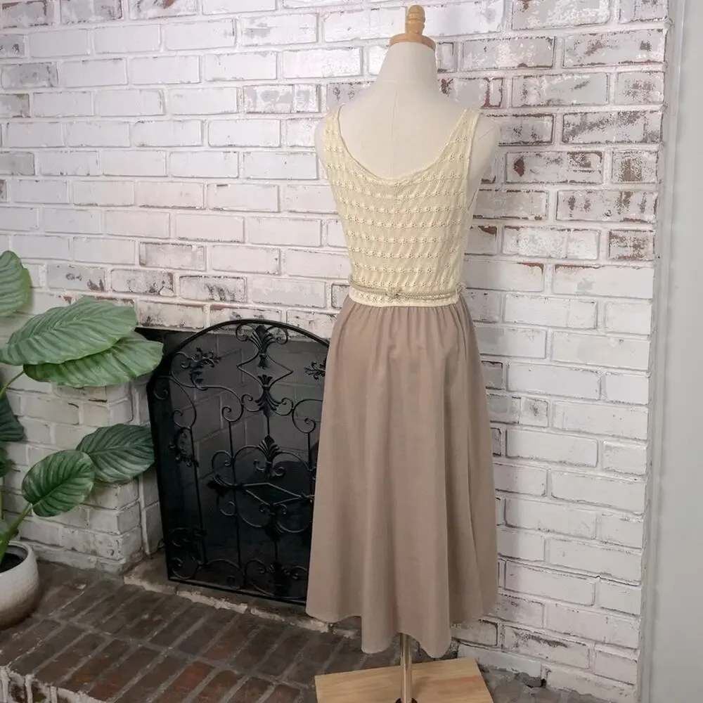 Vintage 70s Crochet Top Cream & Tan Metallic Rope Belt Pull On Midi Dress 6 - Picture 11 of 12